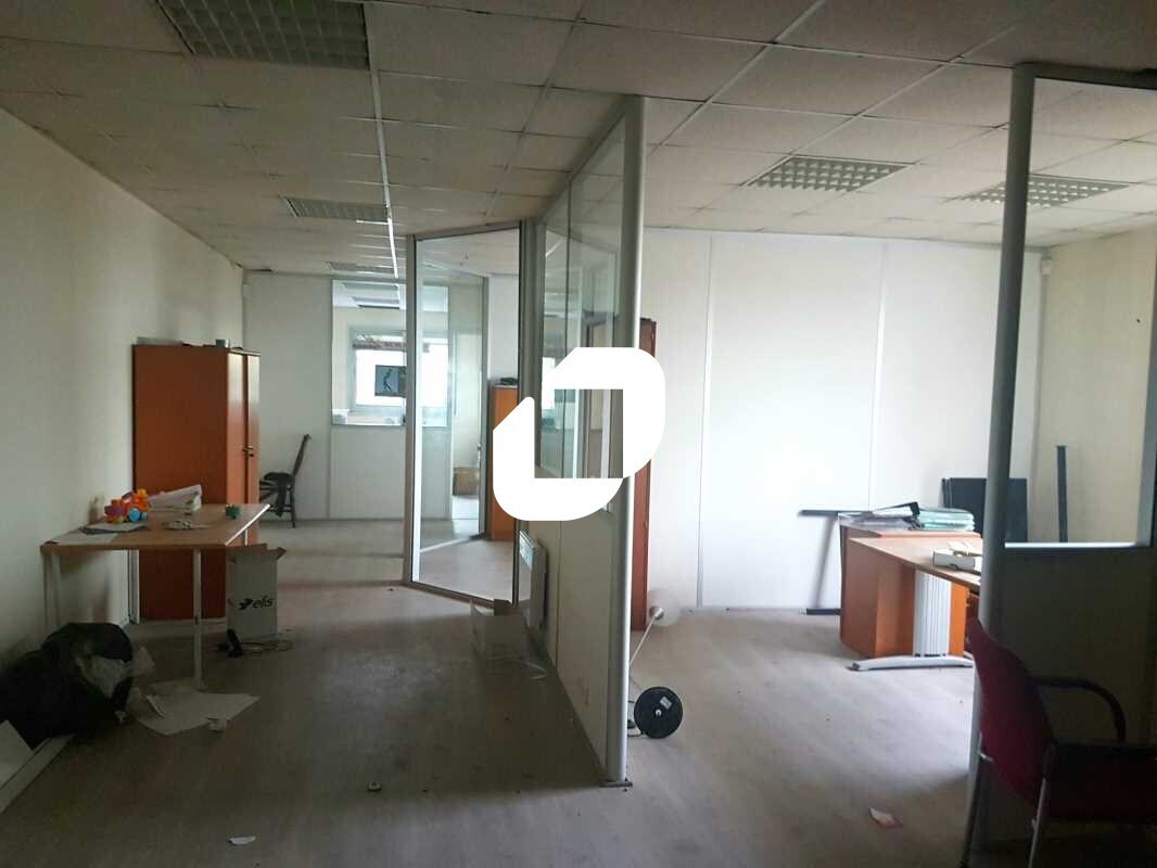Bureau dans Argenteuil à louer Photo intérieure- Image 1 de 6