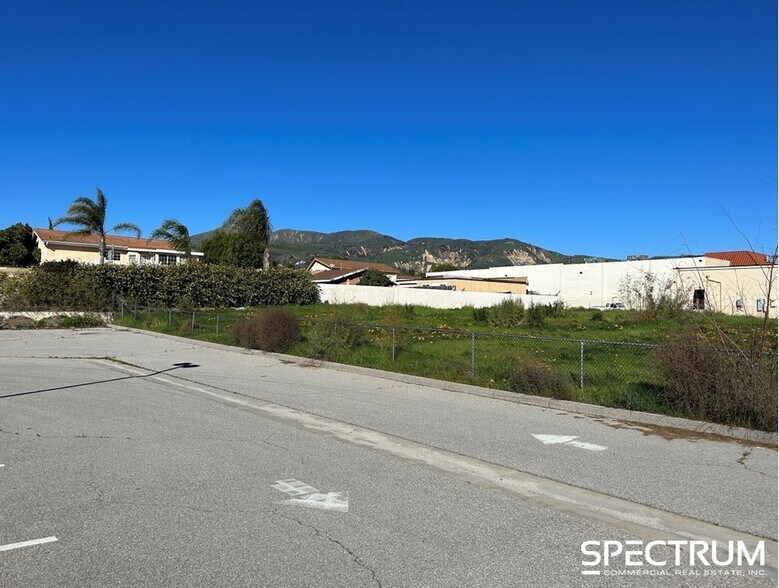 781 Ventura Street, Fillmore, CA à vendre - Photo du bâtiment - Image 2 de 4