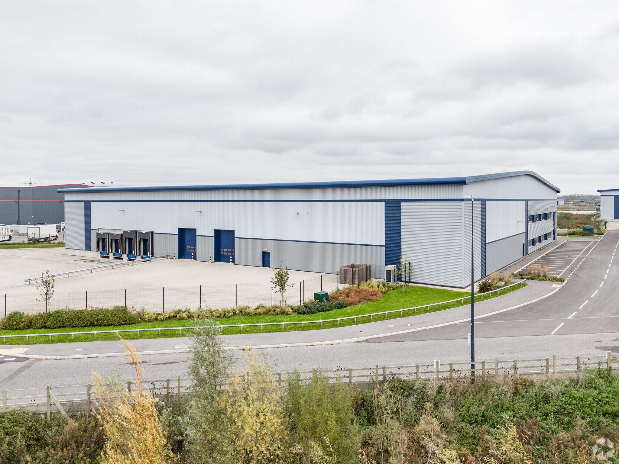Palmer Av, Severn Beach for lease Primary Photo- Image 1 of 10