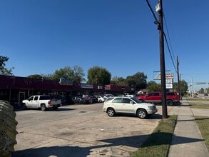 7013 N Shepherd Dr, Houston, TX for lease Building Photo- Image 2 of 4