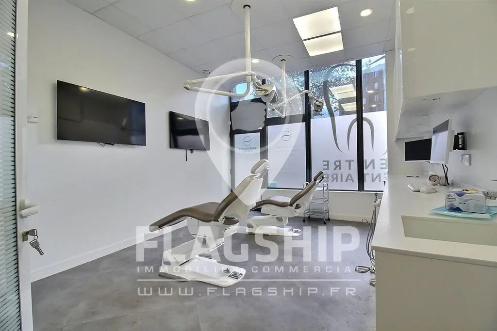 Commerce de détail dans Paris à louer Photo intérieure- Image 1 de 5