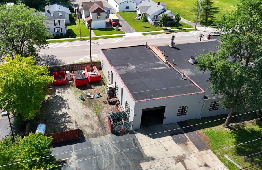 535 E Dixie Dr, Dayton, OH for lease - Building Photo - Image 2 of 12