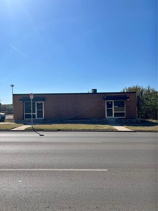 Plus de détails pour 3120-3122 E Lancaster Ave, Fort Worth, TX - Vente au détail à vendre