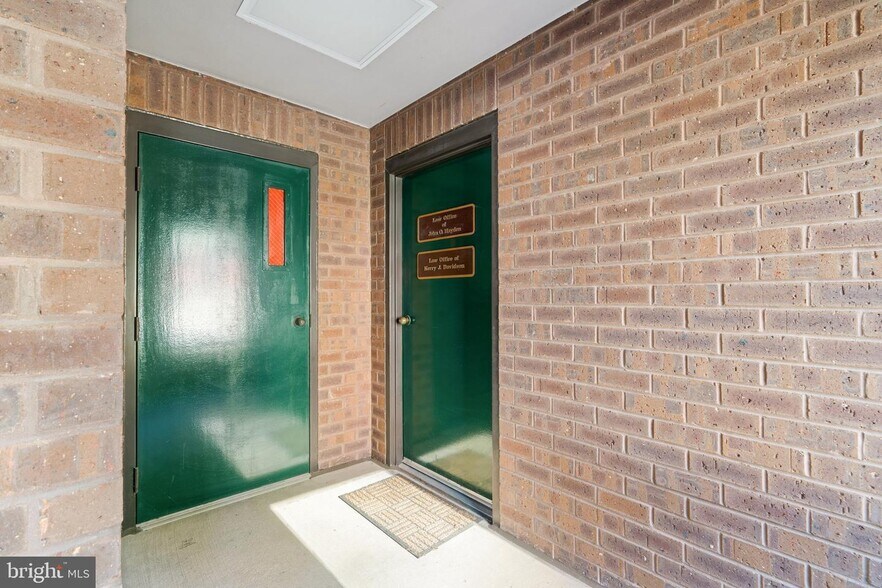 7960-7990 Old Georgetown Rd, Bethesda, MD à vendre - Photo du bâtiment - Image 3 de 78