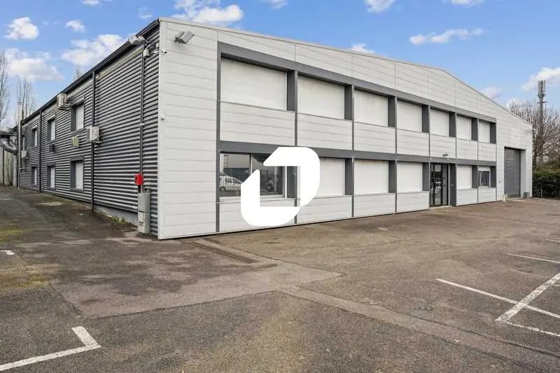 8 Rue Du Docteur Jean Charcot, Morangis for lease - Building Photo - Image 3 of 17