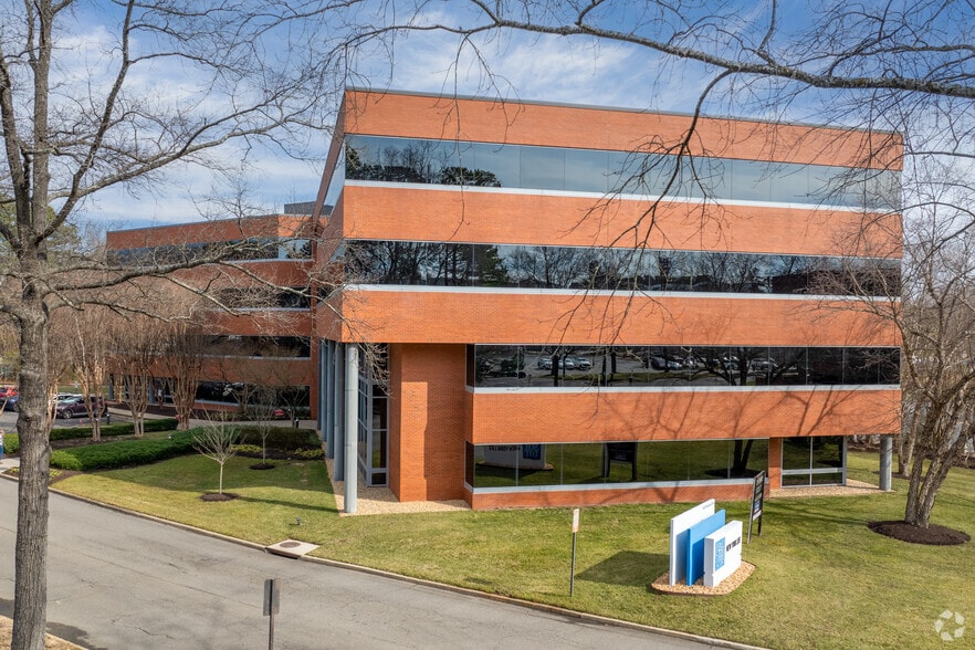 4435 Waterfront Dr, Glen Allen, VA for lease - Building Photo - Image 2 of 4