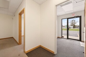 6280 State Route 96, Farmington, NY for lease Interior Photo- Image 2 of 13
