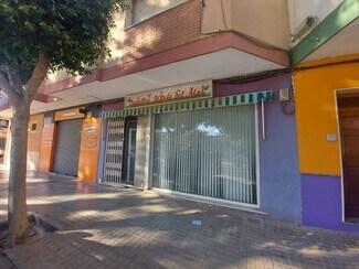Plus de détails pour Commerce de détail à louer