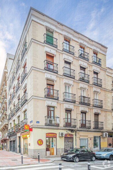 Calle de Santa Engracia, 61, Madrid, Madrid à vendre - Photo du bâtiment - Image 2 de 2