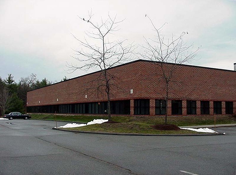 300 Potash Hill Rd, Tyngsborough, MA à louer - Autre - Image 3 de 10