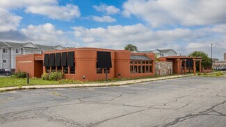 Plus de détails pour 1516 S Mission Rd, Mount Pleasant, MI - Commerce de détail à vendre