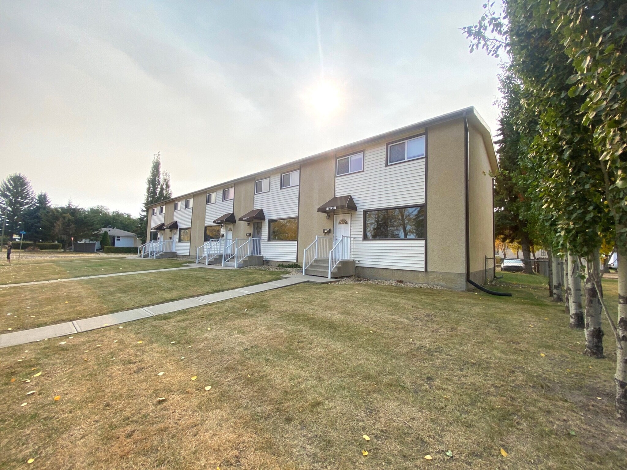 5109 46 Av, Vegreville, AB à vendre Photo principale- Image 1 de 1