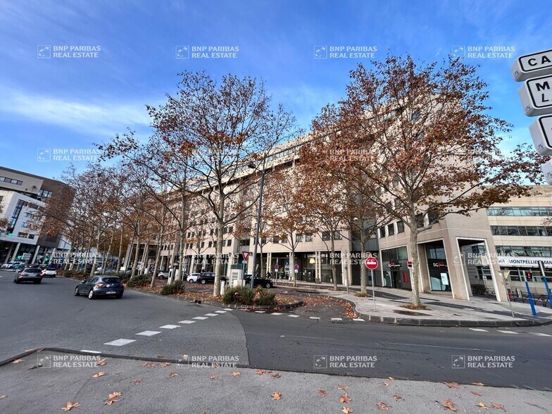 Bureau dans Montpellier à louer - Photo du bâtiment - Image 2 de 12