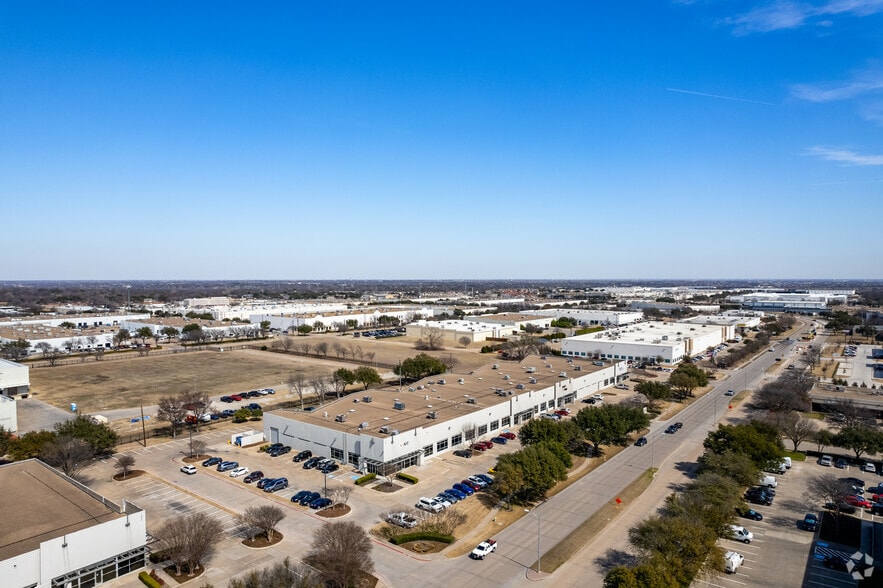 2805 E Plano Pky, Plano, TX for lease - Aerial - Image 3 of 8