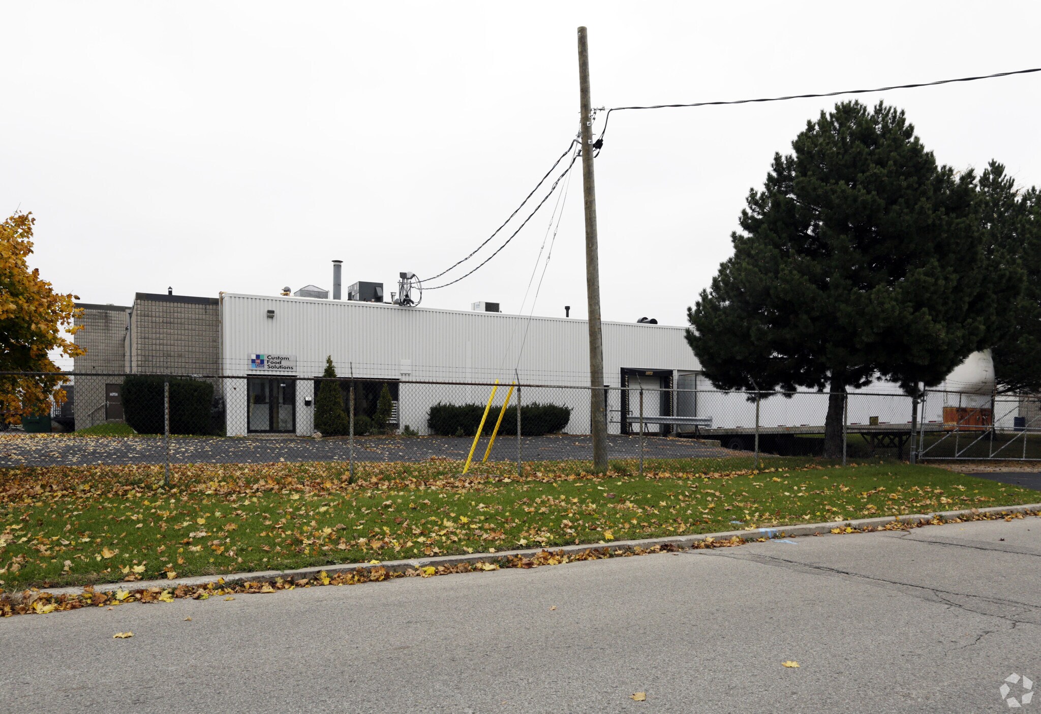 620 Colby Dr, Waterloo, ON for sale Primary Photo- Image 1 of 1