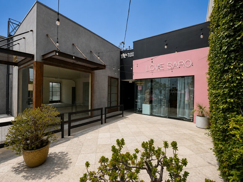 8478-8480 Melrose Pl, Los Angeles, CA à louer - Photo du bâtiment - Image 3 de 3