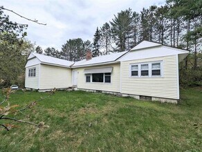 1006 Memorial Dr, Saint Johnsbury, VT for lease Building Photo- Image 1 of 17