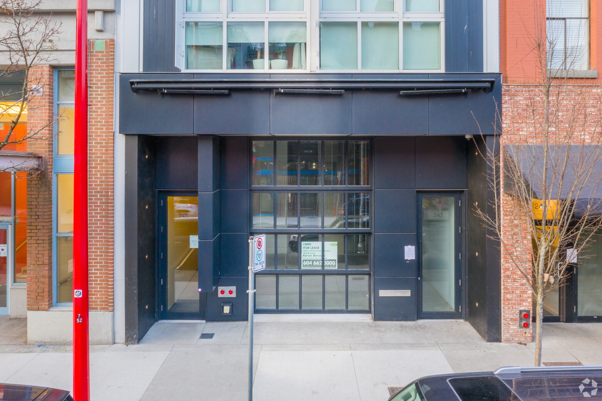 247 Georgia St E, Vancouver, BC à vendre Photo du bâtiment- Image 1 de 1