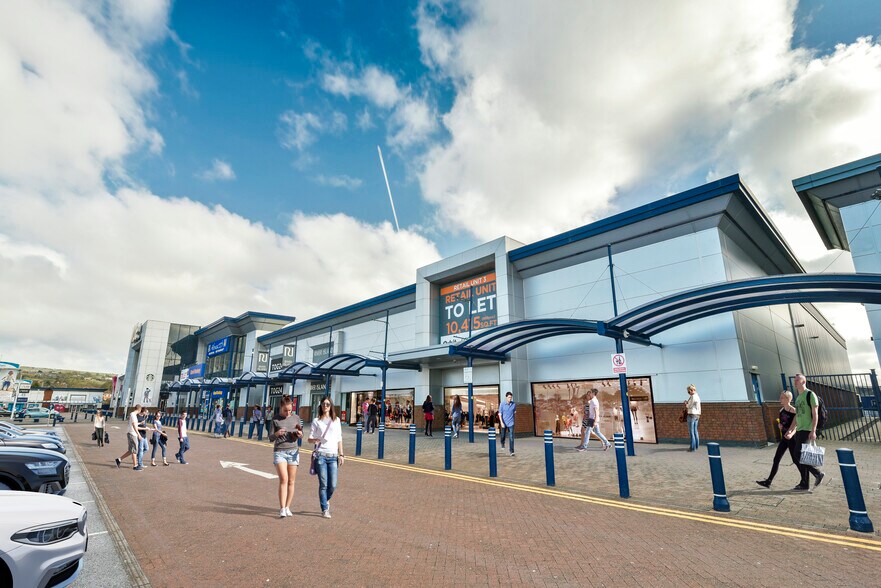 Middlebrook Retail Park, Bolton à louer - Photo du bâtiment - Image 2 de 11