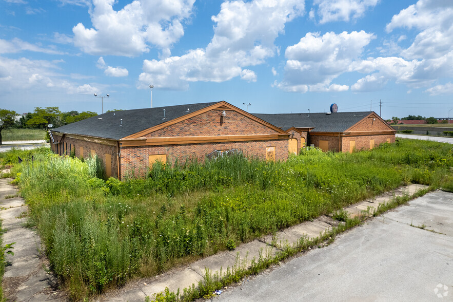 17100 S Halsted St, Harvey, IL à vendre - Photo du bâtiment - Image 1 de 1