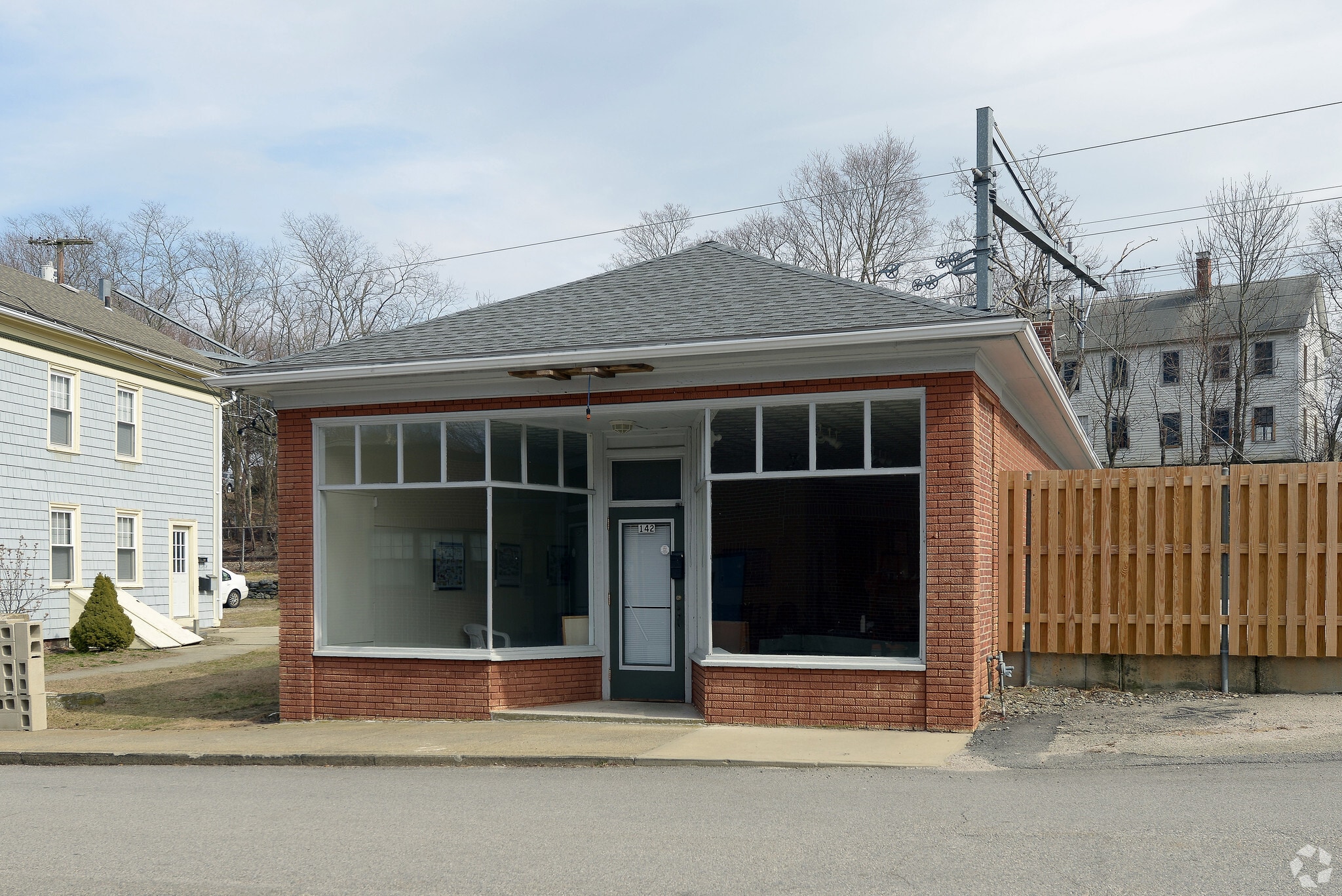 142 Duke St, East Greenwich, RI for sale Primary Photo- Image 1 of 4