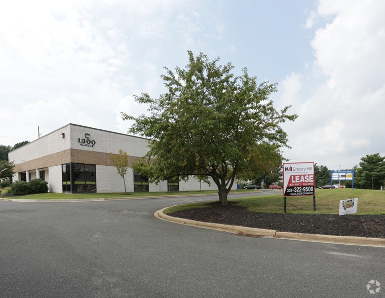 1300 First State Blvd, Stanton, DE for lease - Building Photo - Image 2 of 32