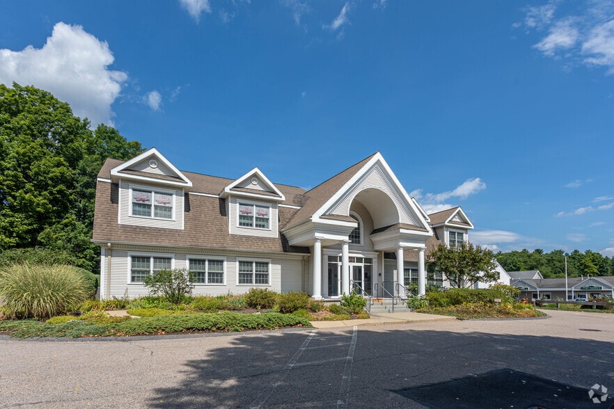 479 Washington St, Holliston, MA for lease - Building Photo - Image 2 of 4