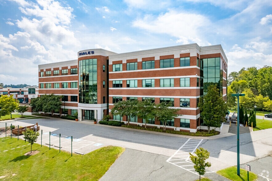 4690 Millennium Dr, Belcamp, MD à louer - Photo du bâtiment - Image 1 de 26