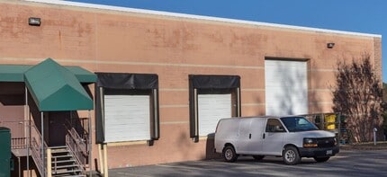 1701 Crossroads Dr, Odenton, MD for lease Building Photo- Image 1 of 7