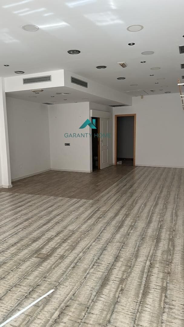 Retail in Murcia, Murcia for lease Interior Photo- Image 1 of 3