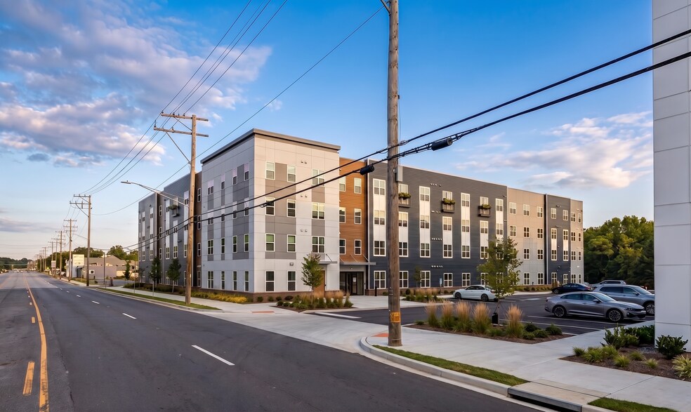 1566 Annapolis Rd, Odenton, MD à louer - Photo du bâtiment - Image 1 de 10