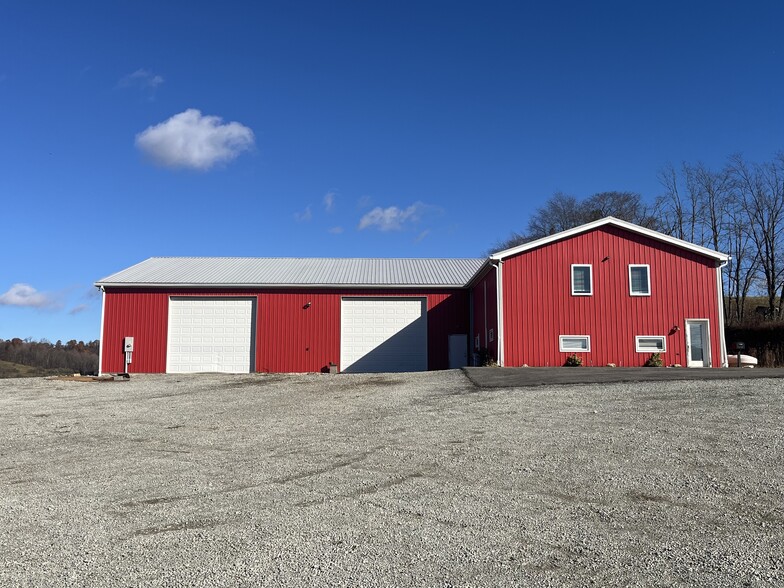 1446 Smith Township State Rd, Burgettstown, PA for sale - Building Photo - Image 1 of 1