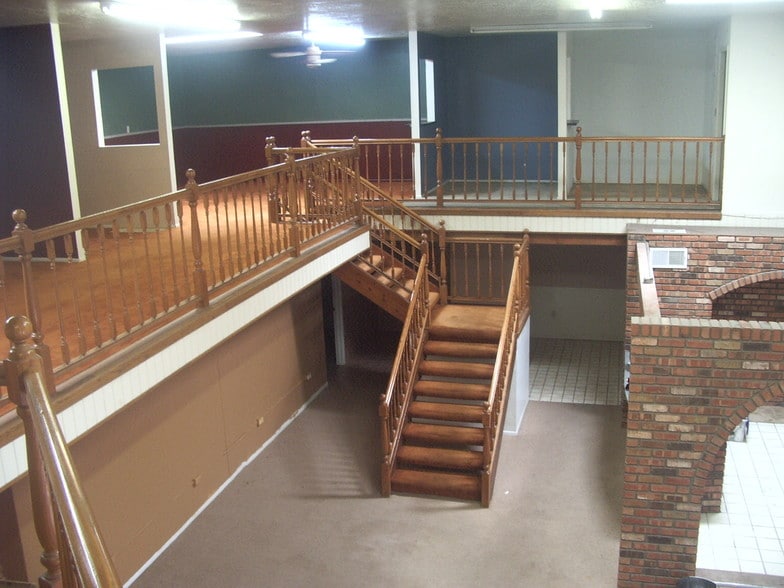 10729 N 19th Ave, Phoenix, AZ for lease - Building Photo - Image 3 of 24