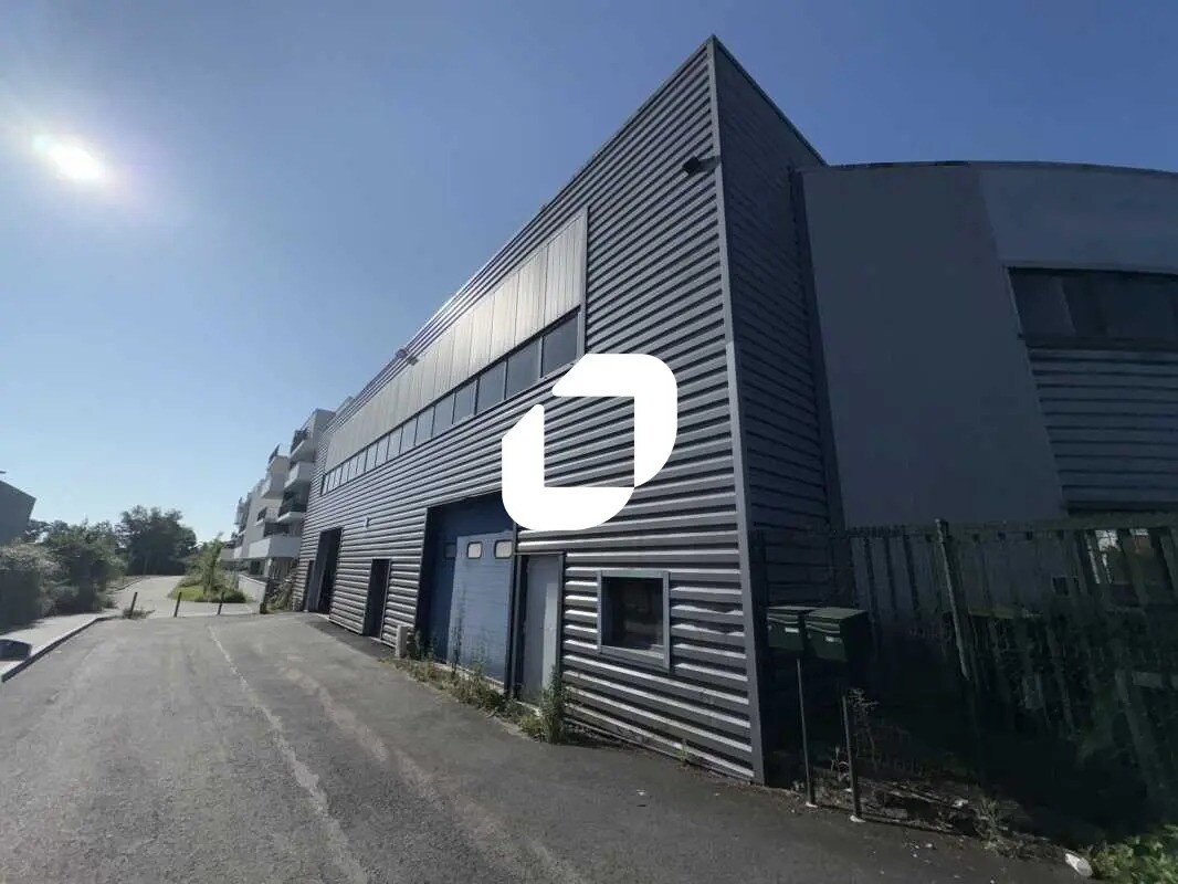 Flex dans Lormont à louer Photo du bâtiment- Image 1 de 12