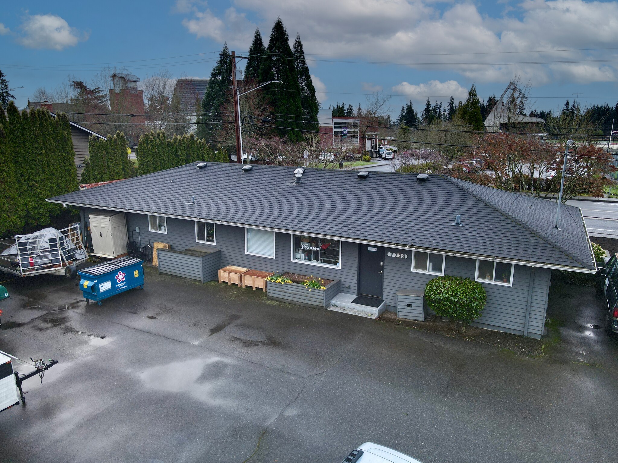 7729 212th St SW, Edmonds, WA à vendre Photo principale- Image 1 de 3