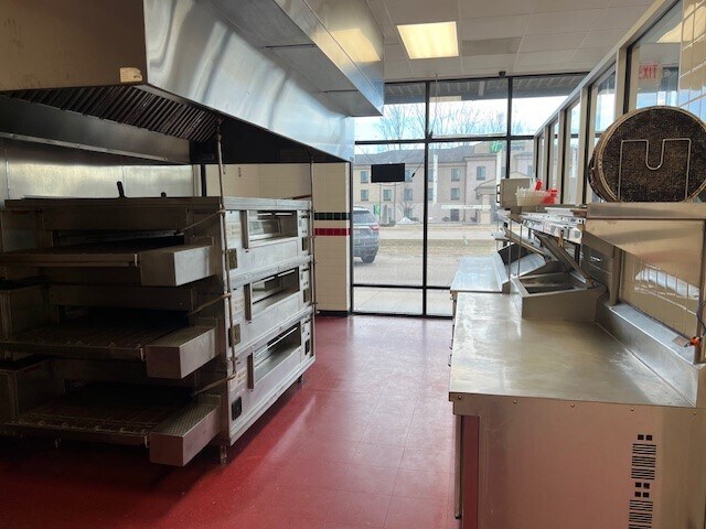 1180 M-43 Hwy, Hastings, MI for lease - Building Photo - Image 3 of 10