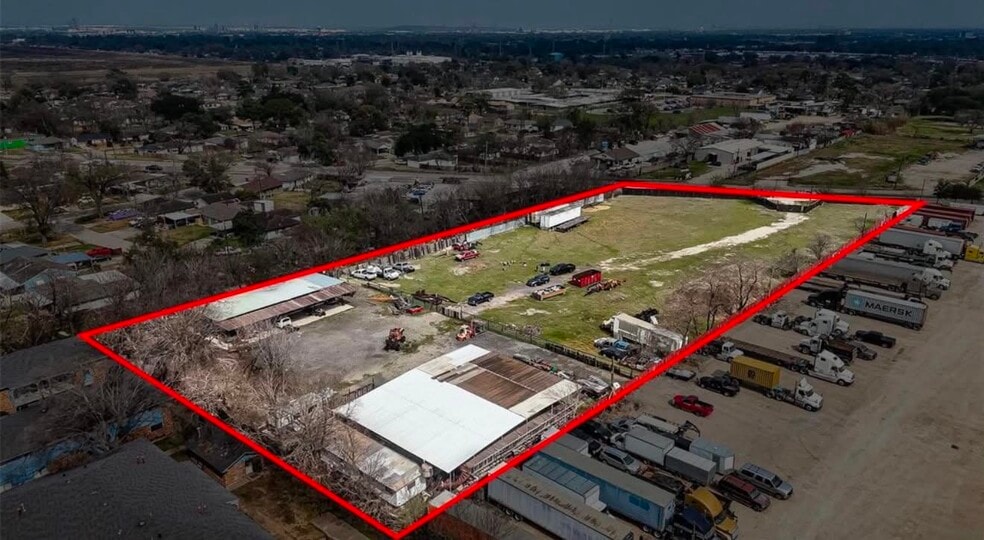 1760 Allen Genoa Rd, Houston, TX for sale - Building Photo - Image 3 of 22
