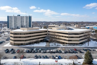 More details for 24950-25000 Country Club Blvd, North Olmsted, OH - Office for Lease