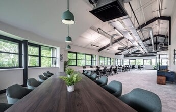 Stuart Rd, Altrincham for lease Interior Photo- Image 1 of 2