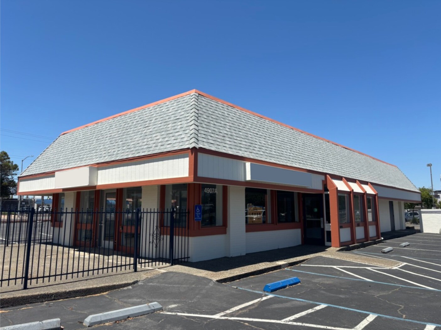 4907 Auburn Blvd, Sacramento, CA à vendre Photo du bâtiment- Image 1 de 1