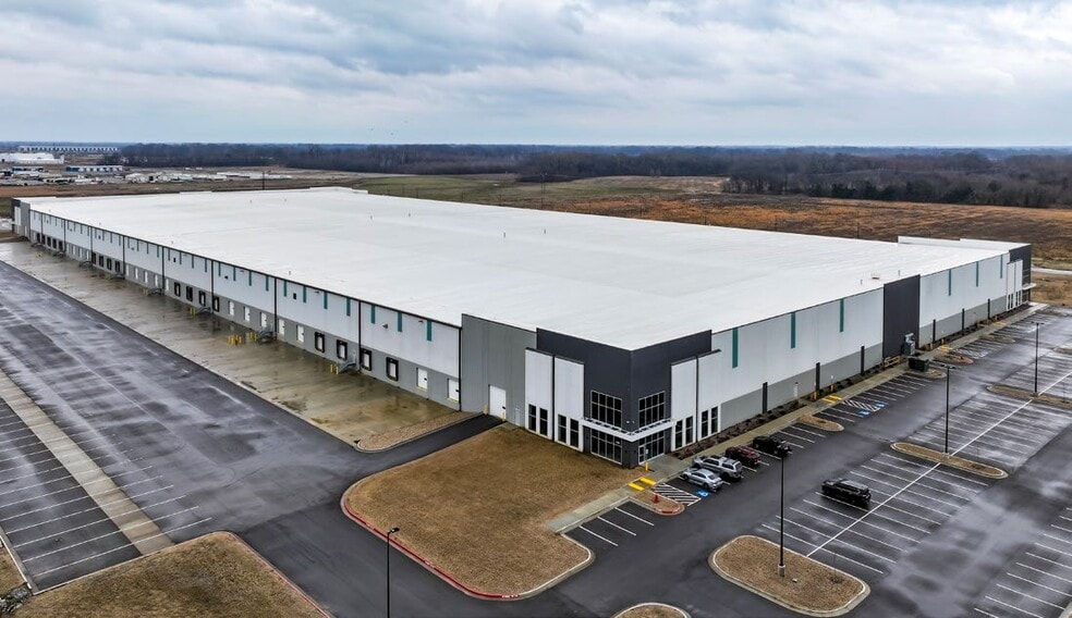 7103 Zeuber Rd, Little Rock, AR à louer - Photo du bâtiment - Image 2 de 11