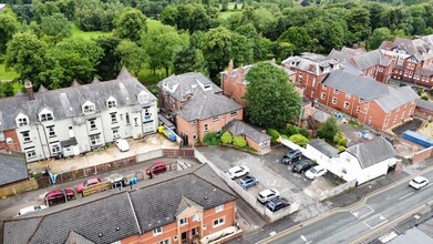 Queens Rd, Oldham for lease Building Photo- Image 2 of 2