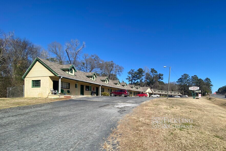 2240 Gray Hwy, Macon-Bibb, GA à vendre - Photo du bâtiment - Image 3 de 9