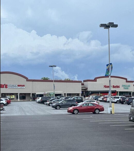 2090 Lincoln Hwy E, Lancaster, PA for lease - Building Photo - Image 2 of 26