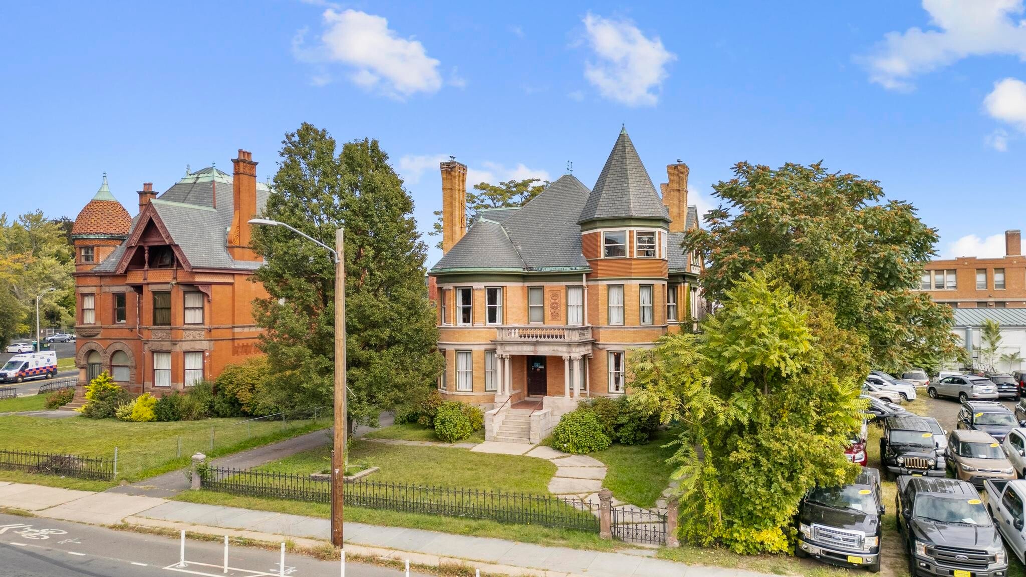 4 Wethersfield Ave, Hartford, CT for sale Building Photo- Image 1 of 41