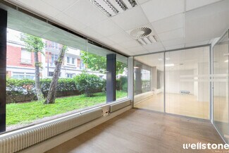 More details for 10 Rue Des Bergers, Paris - Office for Lease