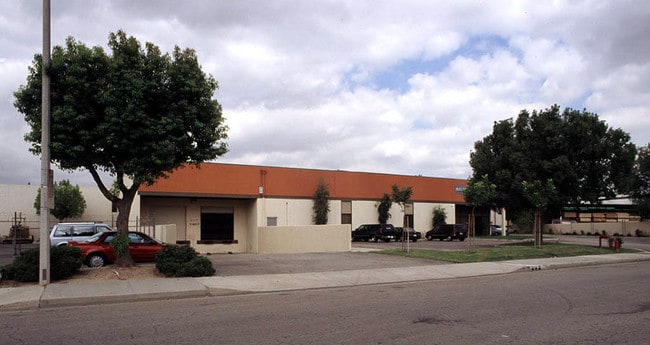 More details for 7633 Bequette Ave, Pico Rivera, CA - Industrial for Lease