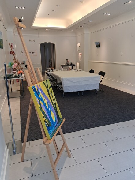 1623-1625 Sherman Ave, Evanston, IL for lease - Interior Photo - Image 3 of 9