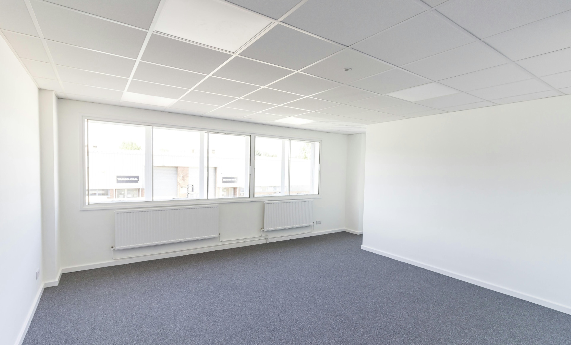 Poyle Rd, Slough for lease Interior Photo- Image 1 of 1
