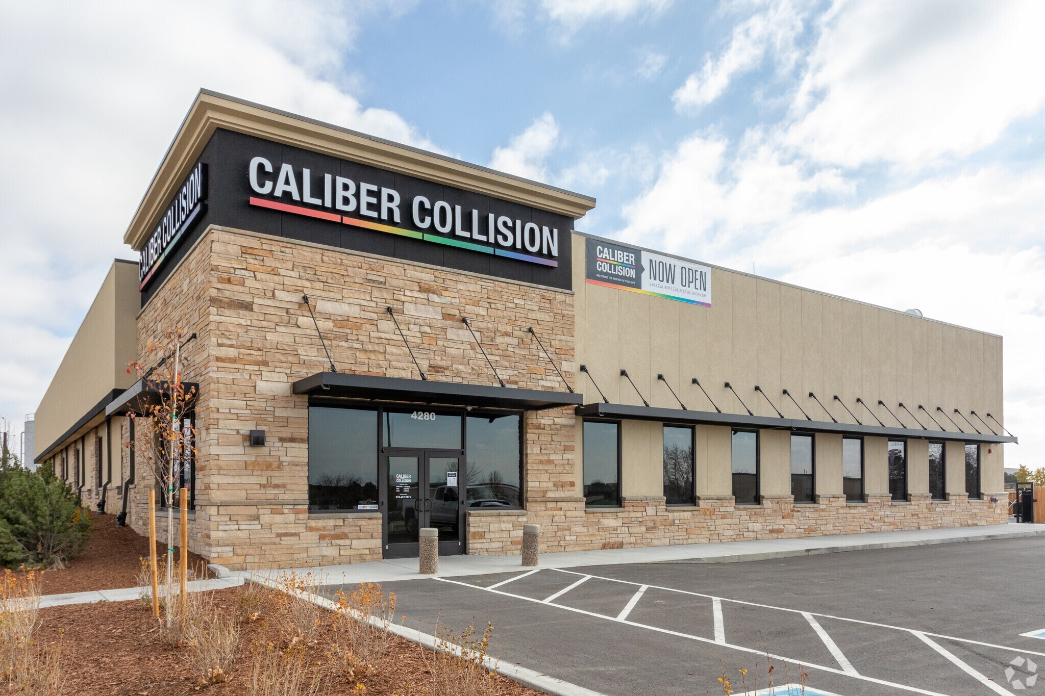 4280 Woods Ave, Loveland, CO for sale Primary Photo- Image 1 of 4